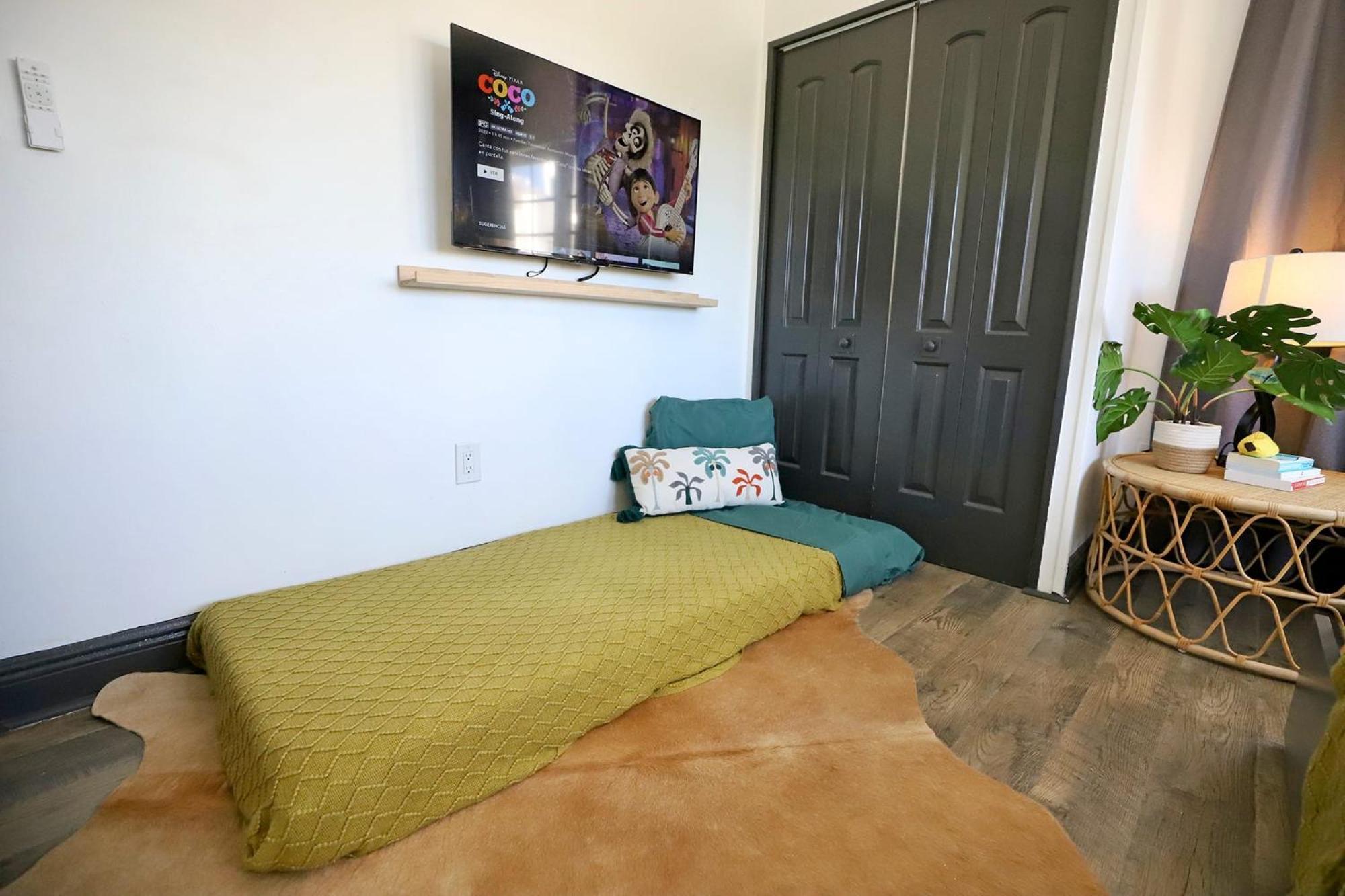 Miami Beach Apartment With Private Patio Free Parking Family Friendly No Pet Fee Exterior photo